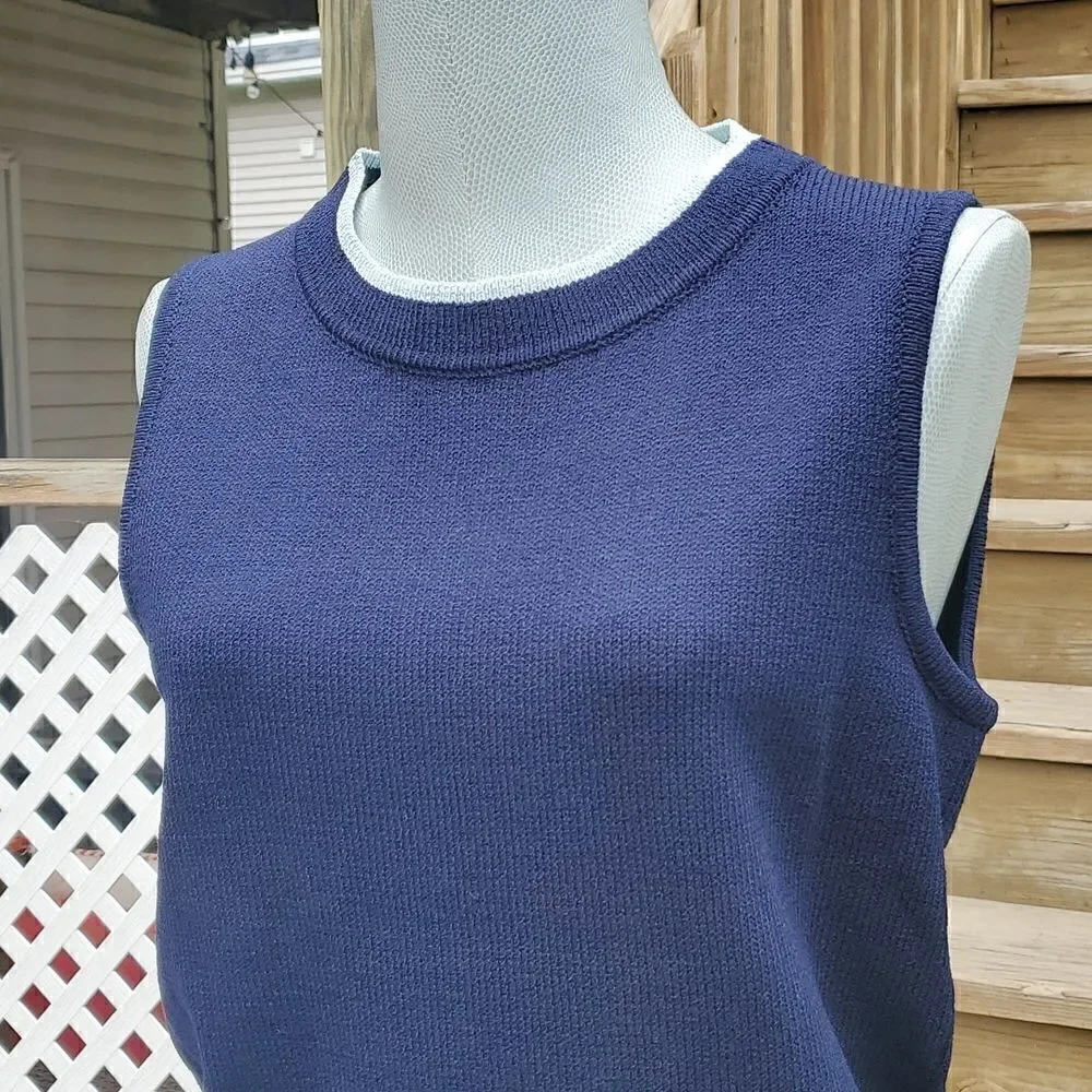 St. John Sport | Embroidered Knit Sweater Vest